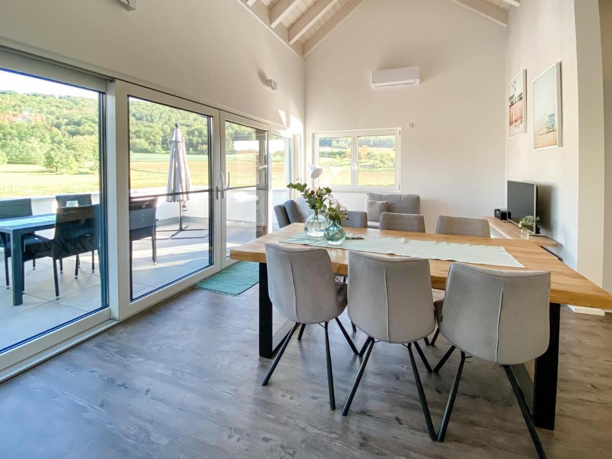 Wunderschoene Helle Wohnung Mit Grosser Dachterrasse Gottmadingen Exterior photo