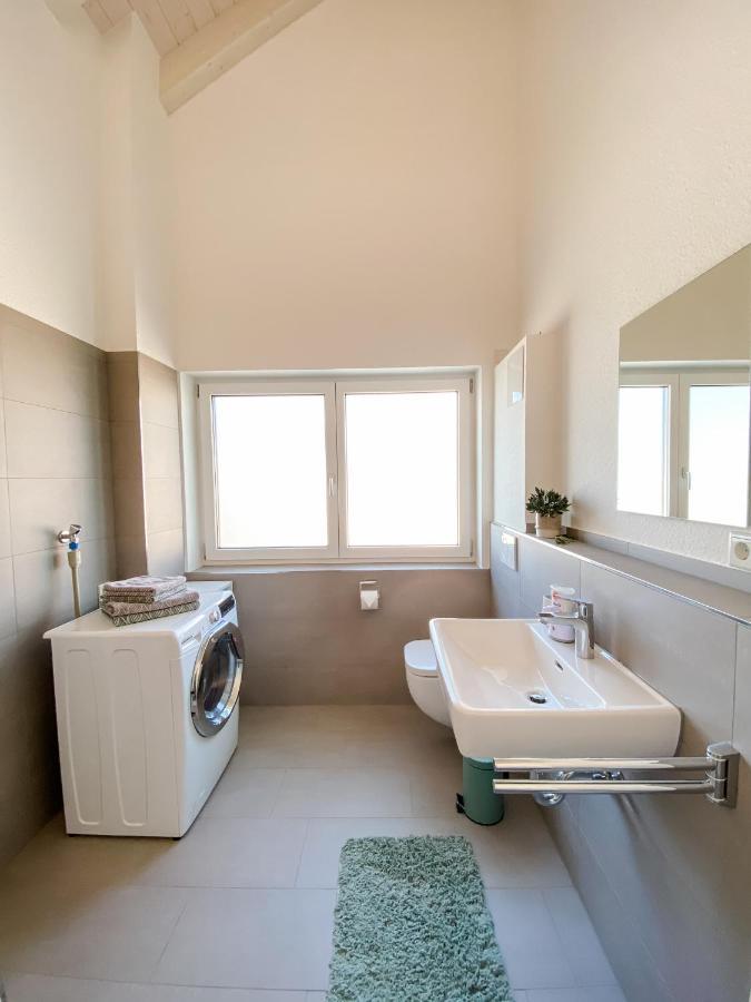 Wunderschoene Helle Wohnung Mit Grosser Dachterrasse Gottmadingen Exterior photo